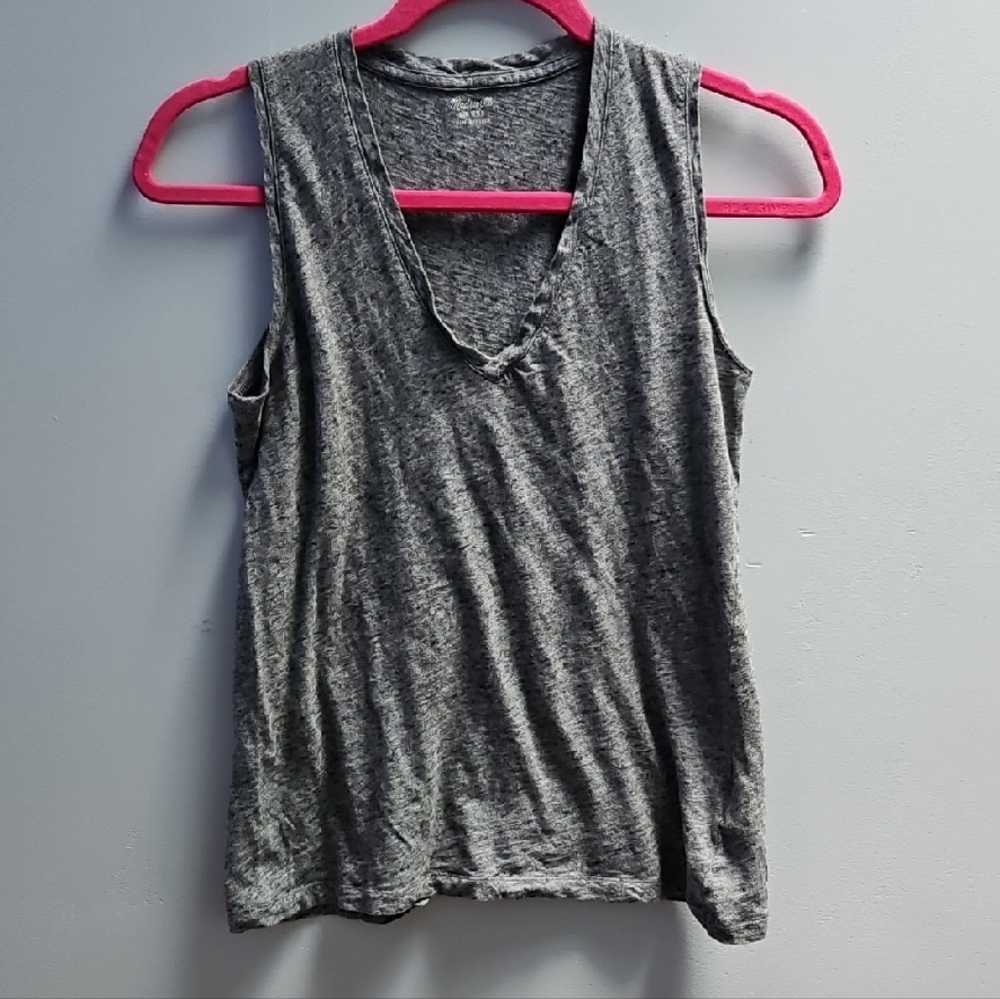 Heather Gray Madewell Gray Tank Top with V-Neckline